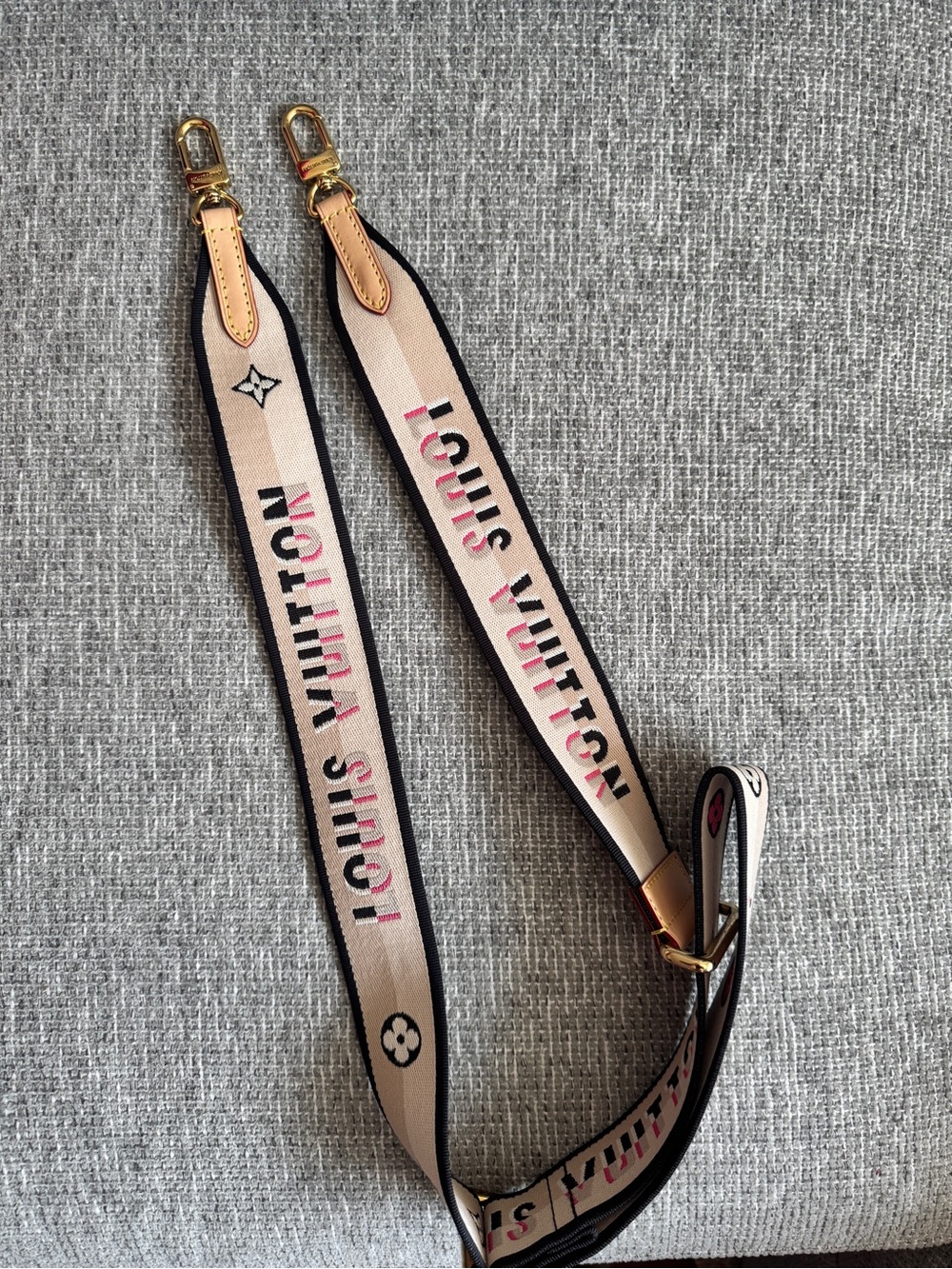 Louis Vuitton Speedy 20 strap